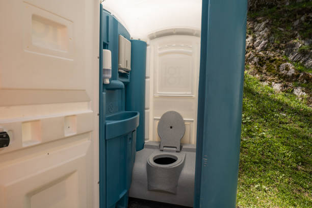 Best Porta potty services near me  in Swisher, IA